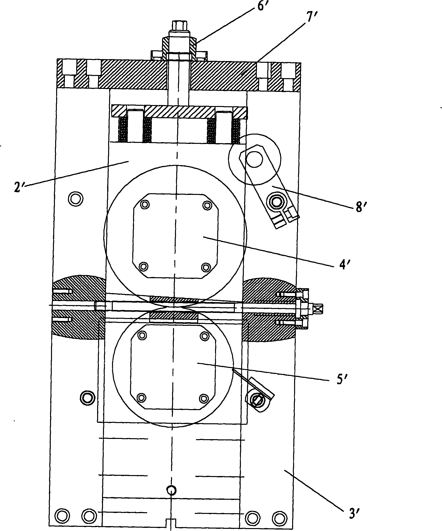 Rotating die cutting device