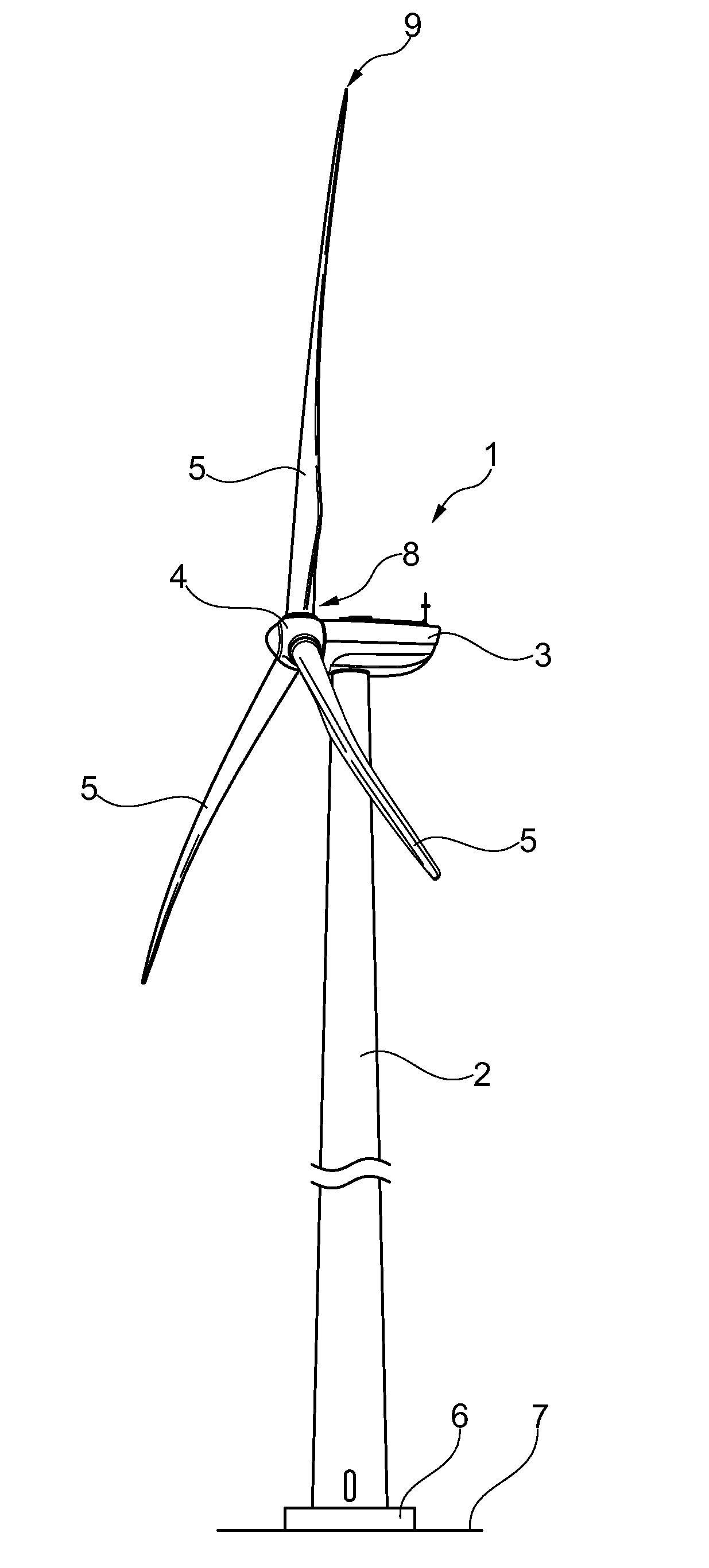 Wind turbine blade with extended shell section