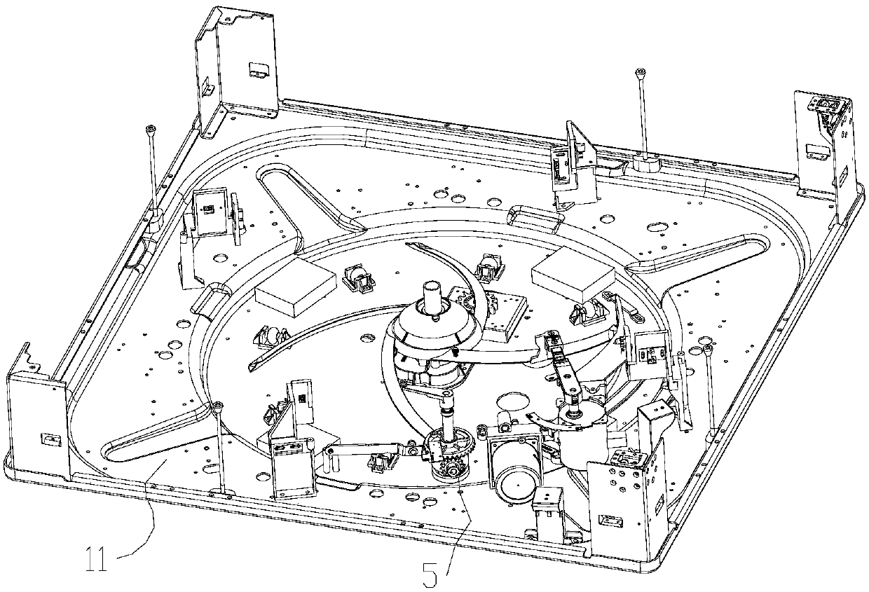 Mahjong machine and mahjong tile picking and carrying system thereof