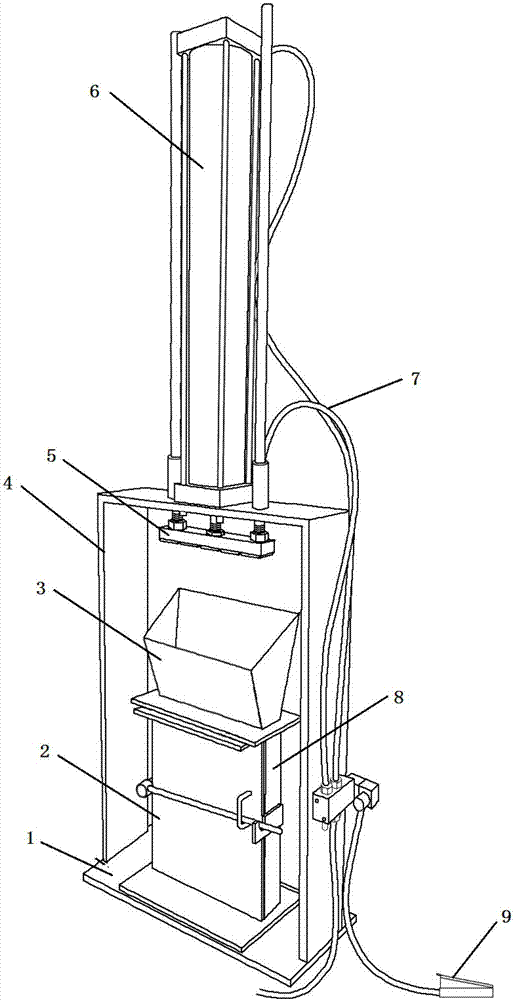 Mold and method for pressing brick tea