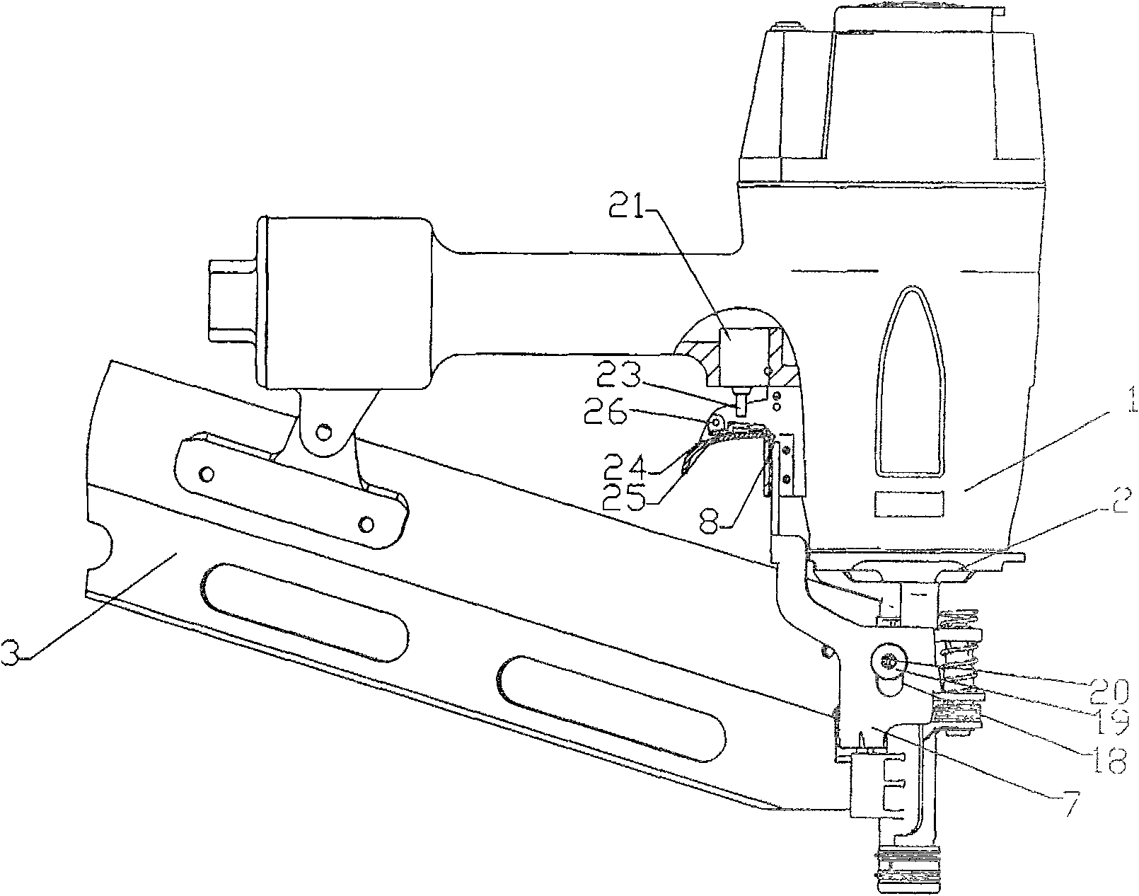 Pneumatic rivetter without idle operation