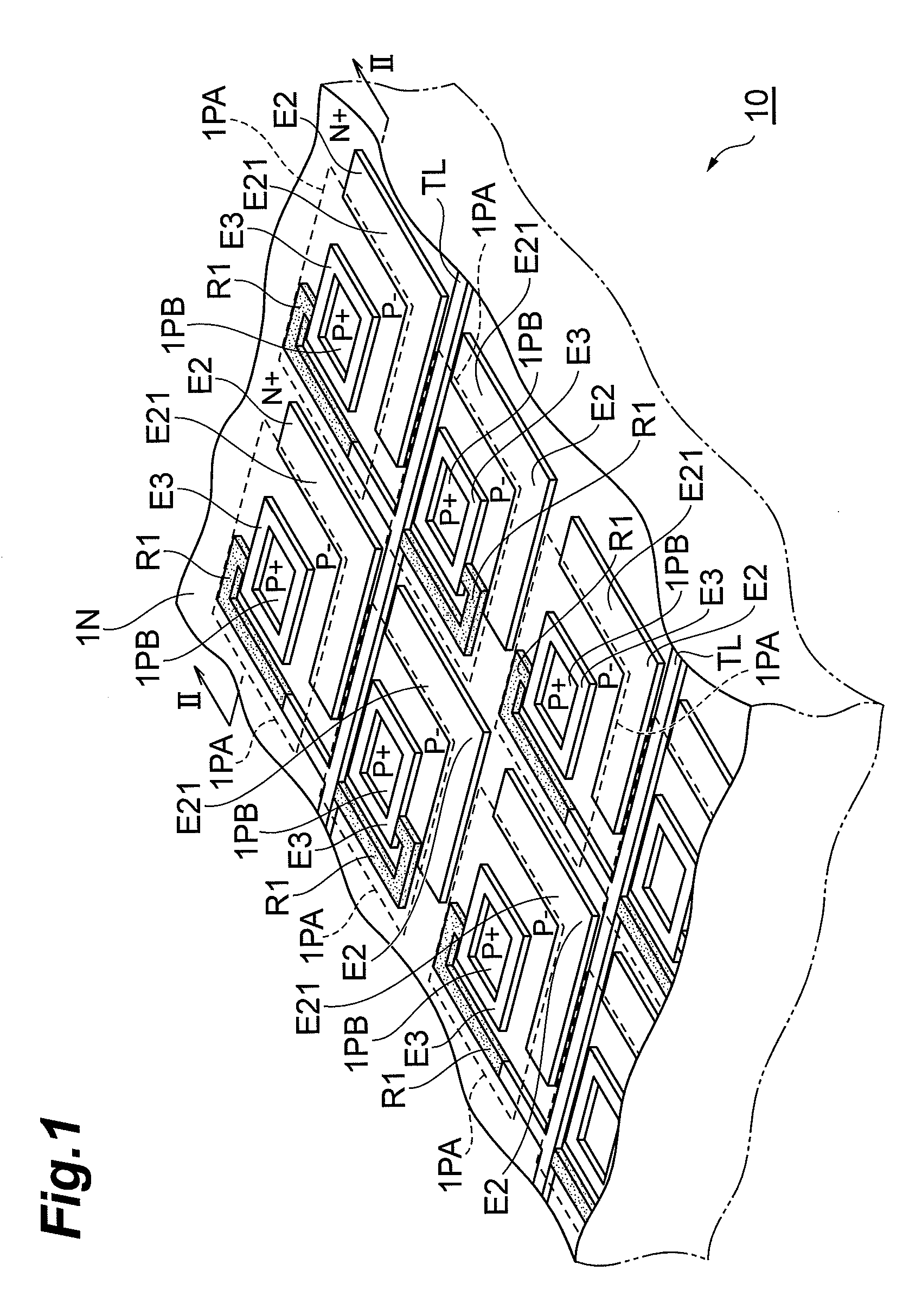 Photodiode array, method for determining reference voltage, and method for determining recommended operating voltage