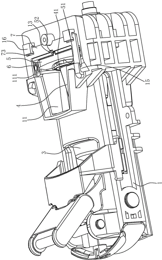 Beverage brewing equipment allowing beverage bag to be removed easily