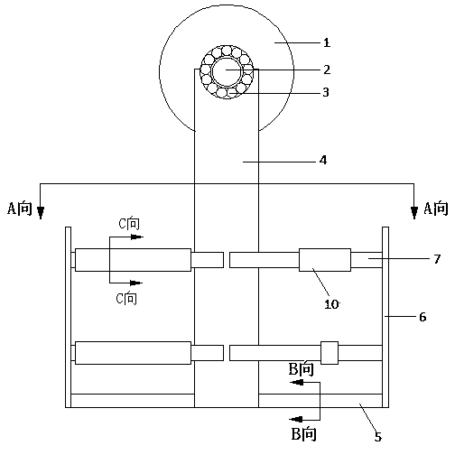 Tension self-adjusting cloth feed roll of tenter