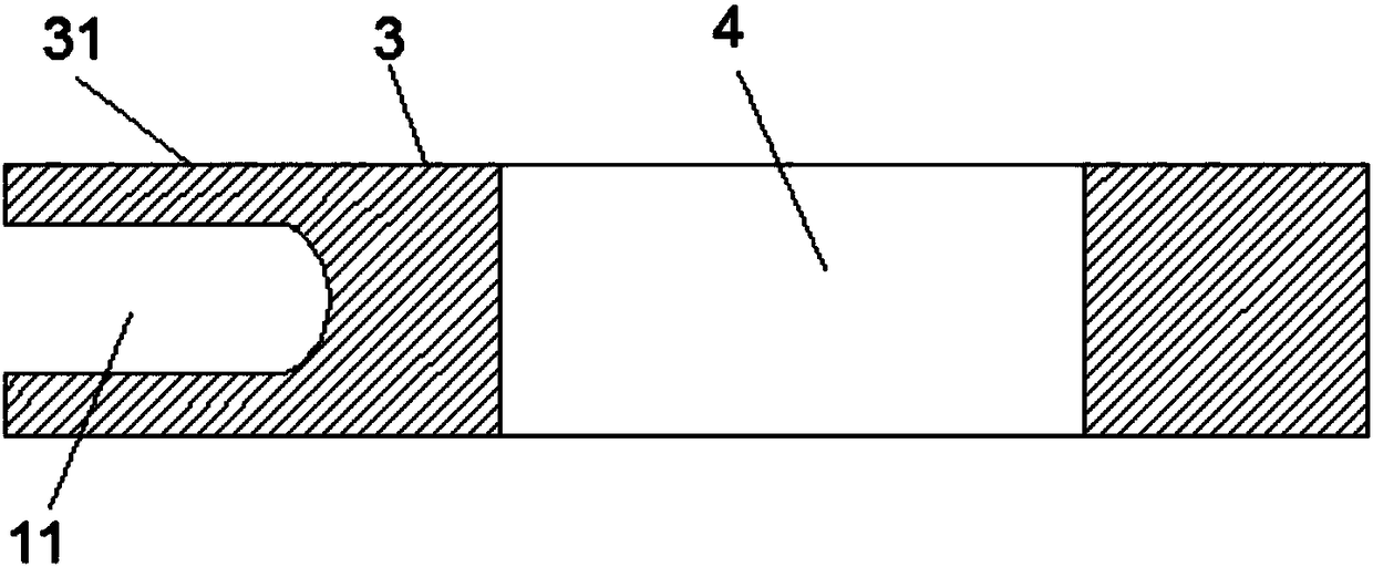 Roller body clamping structure for packaging film production