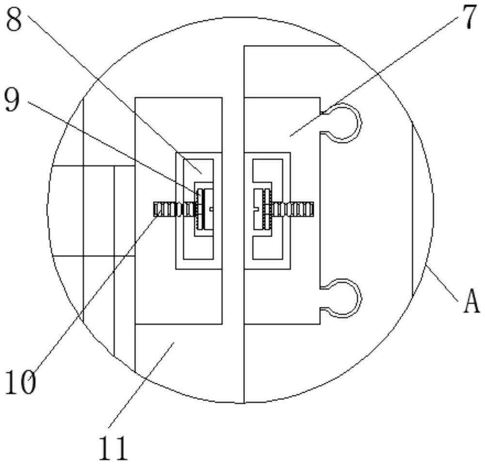 Quantitative feeding device for metal coating research and development