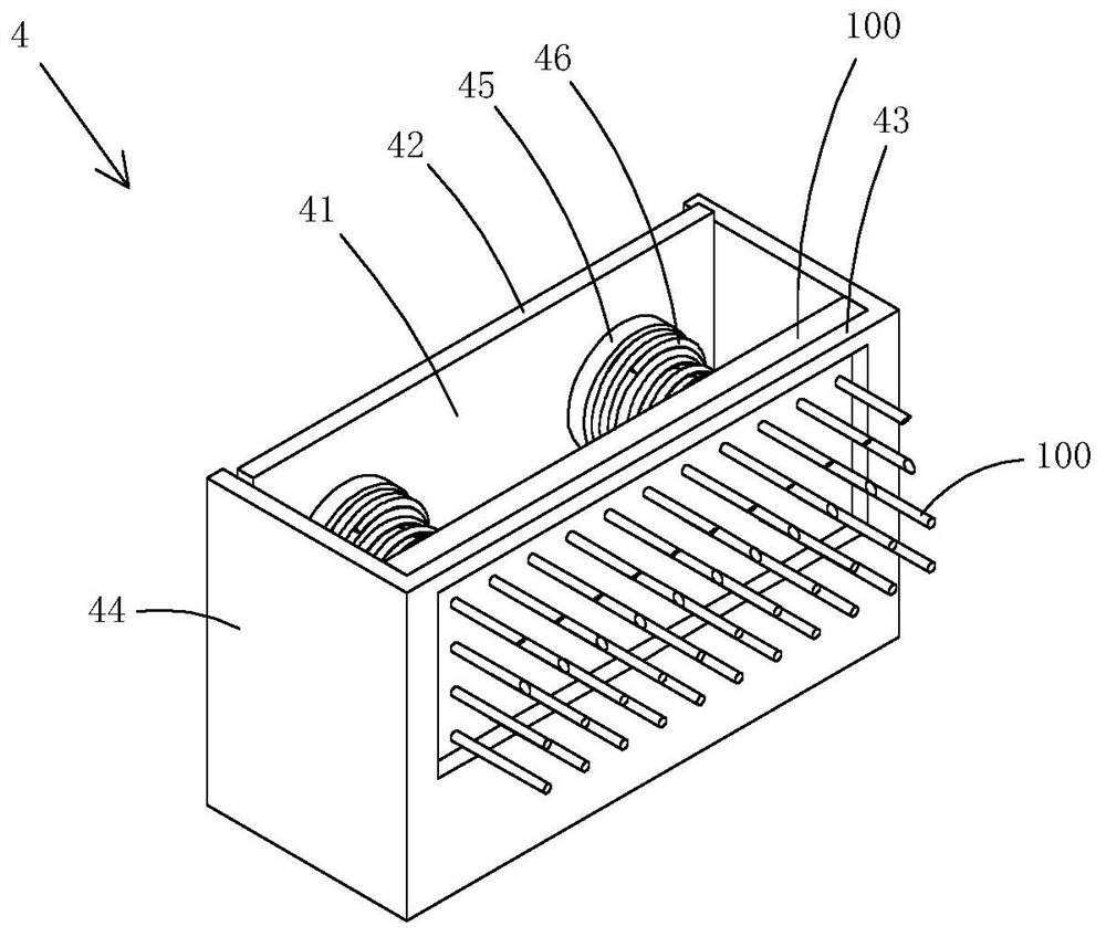 a grinding device