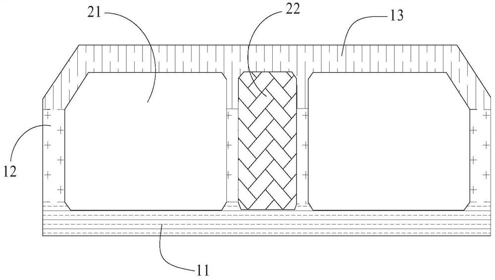 A concrete crack-resistant construction method for the main structure of an open-cut and cast-in-place tunnel