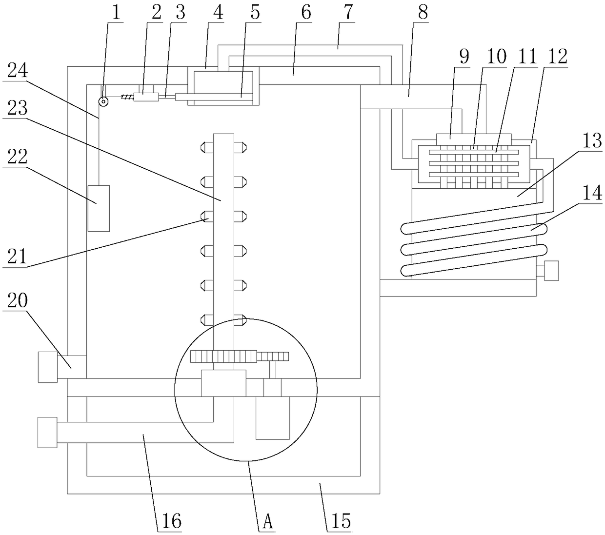 Distilled water device with high production efficiency