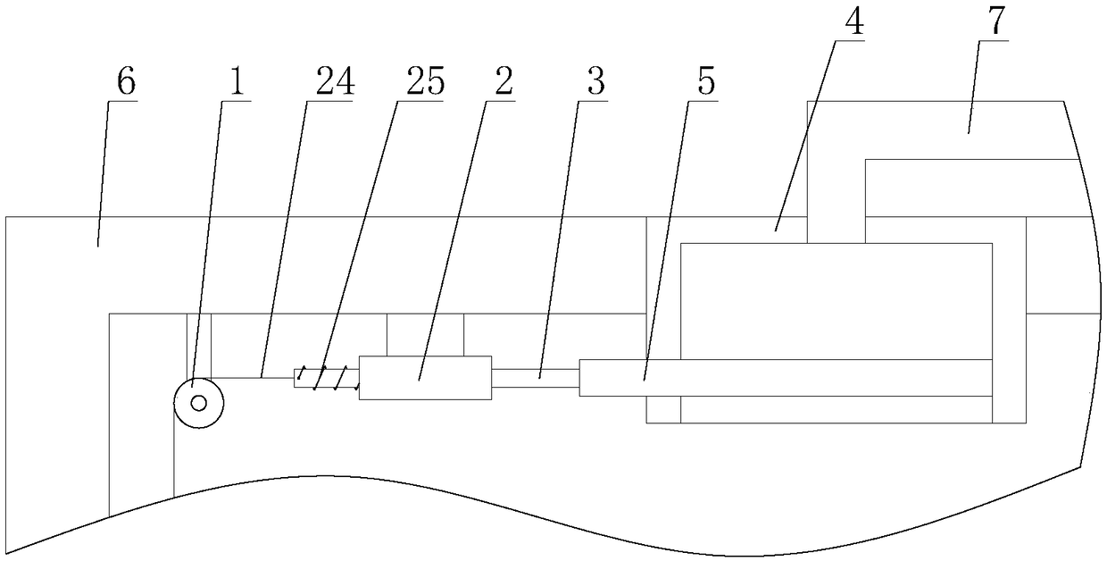 Distilled water device with high production efficiency