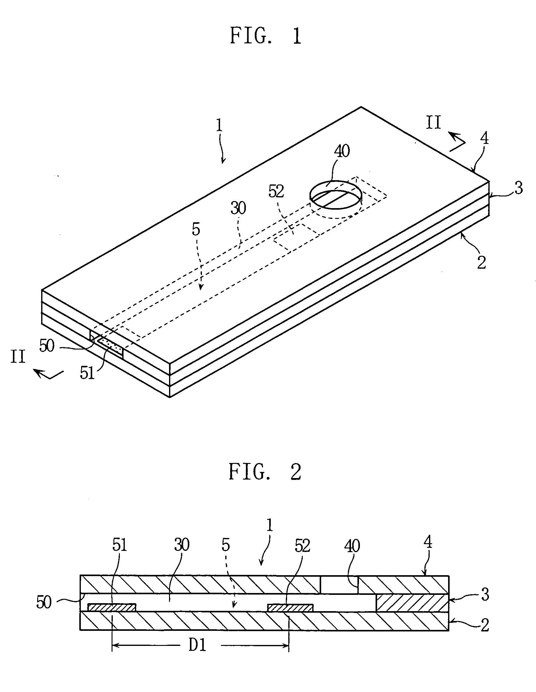 Analytical instrument having improved arrangement of reagent section and analytical method