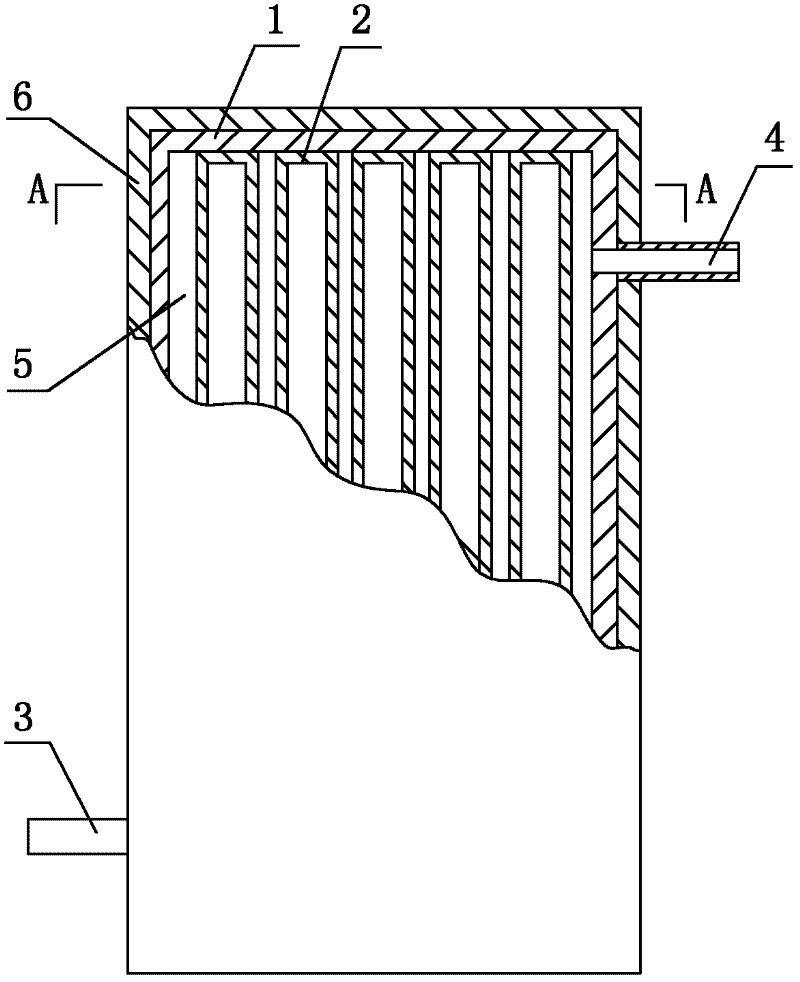 Fused salt phase change heat storage device applied to solar air conditioner