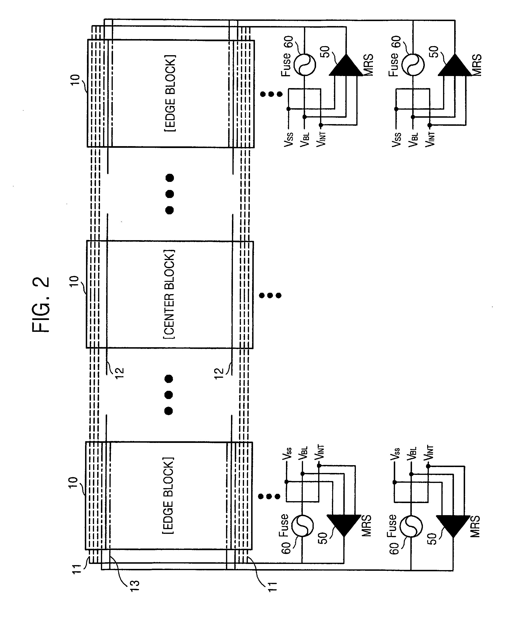 Semiconductor memory device and method of reducing consumption of standby current therein