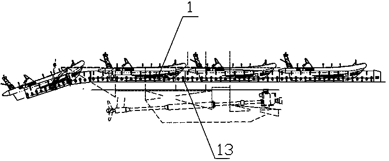 Skiff retracting and releasing device