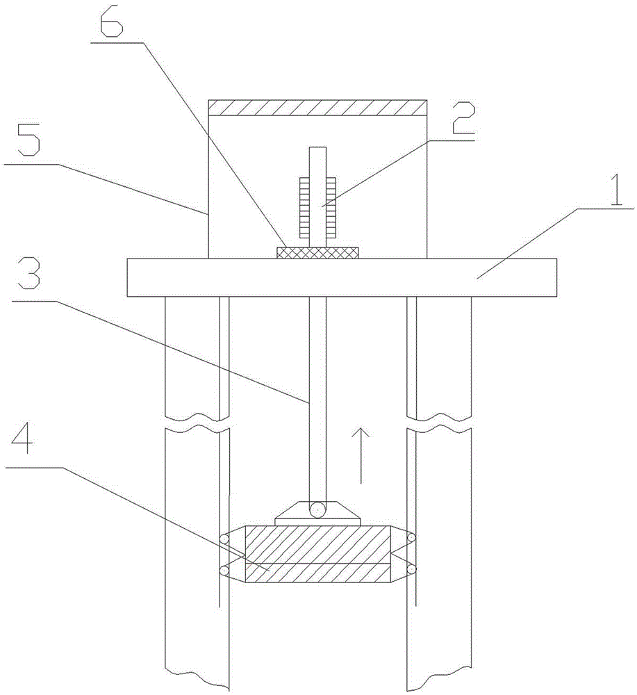 An energy storage mechanism utilizing tidal energy and its power generation device