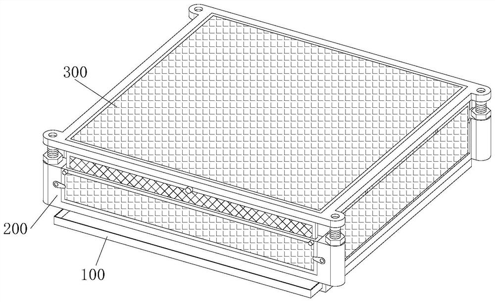 An assembled brooding net cage for poultry breeding and its use method