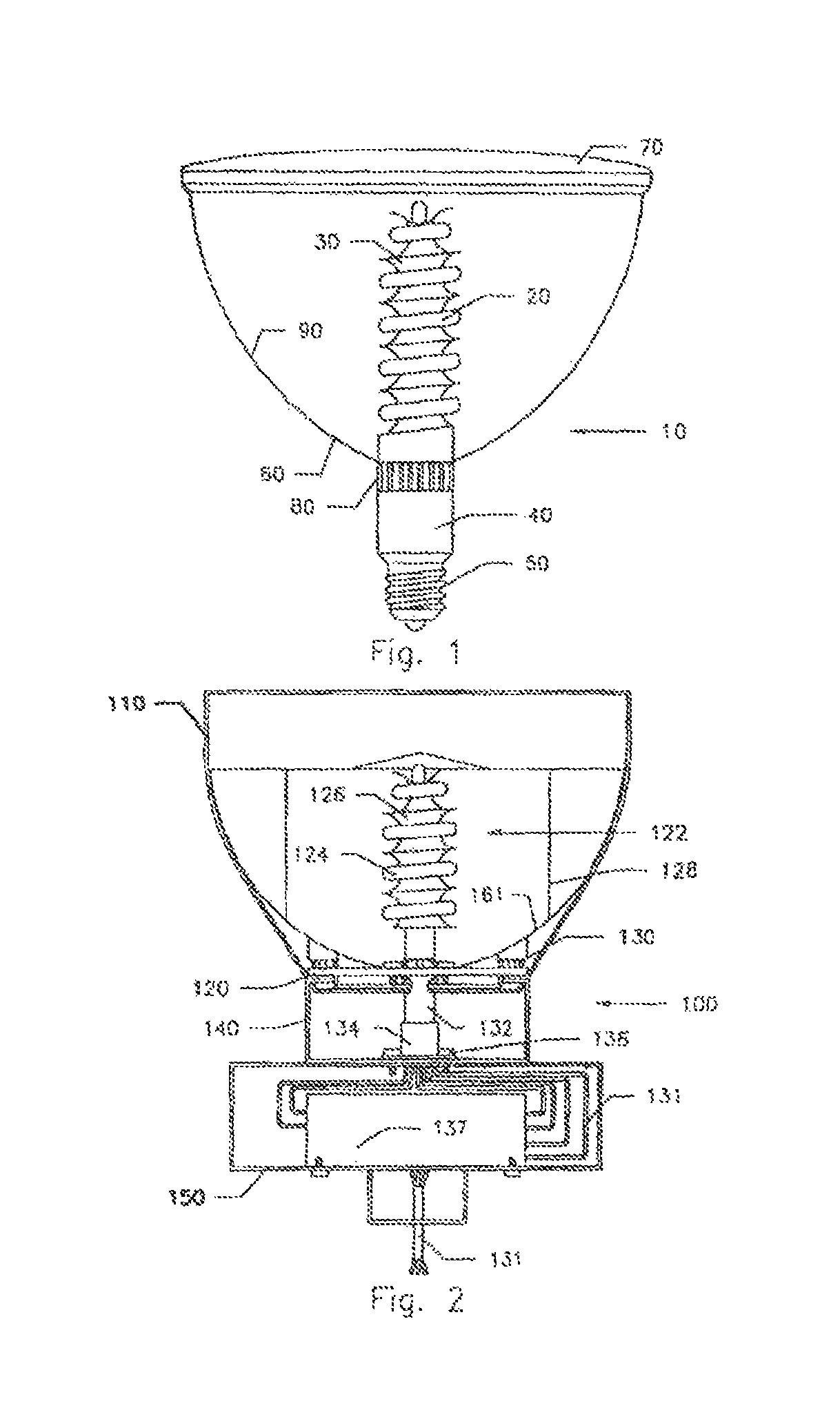 Lighting apparatus with reflector rotatably coupled to an adapter