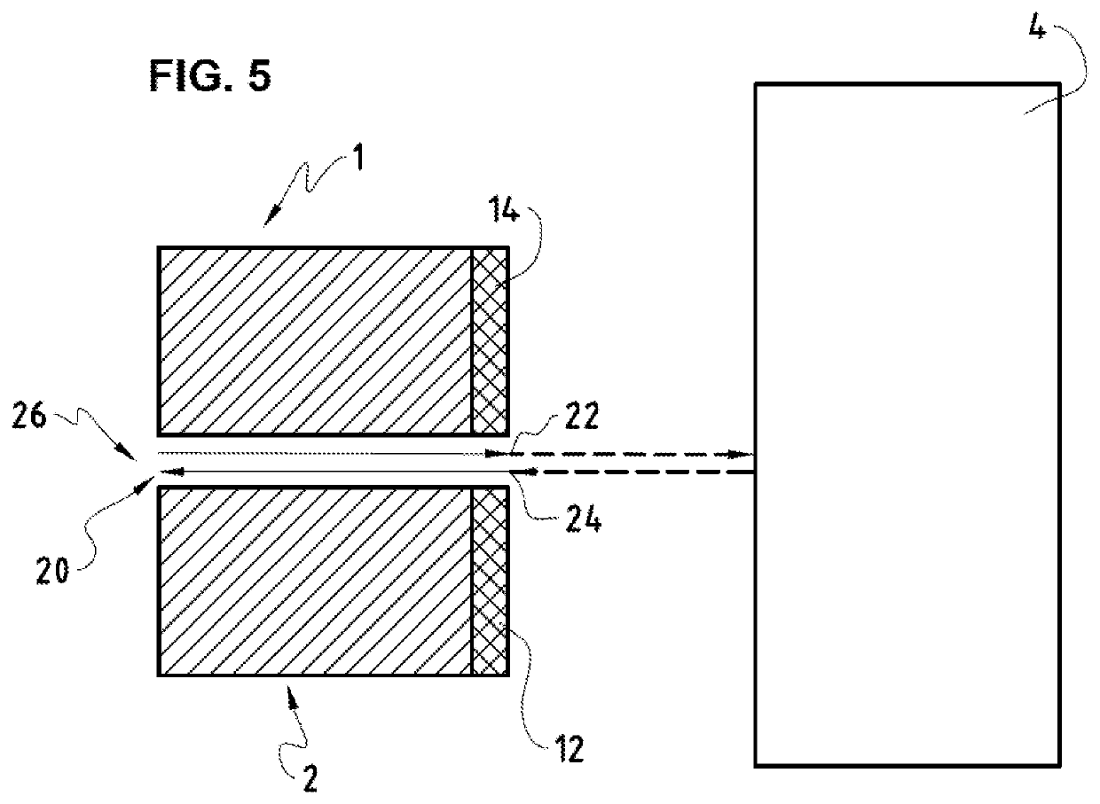 Tool device and method for measuring a condition of a machining tool