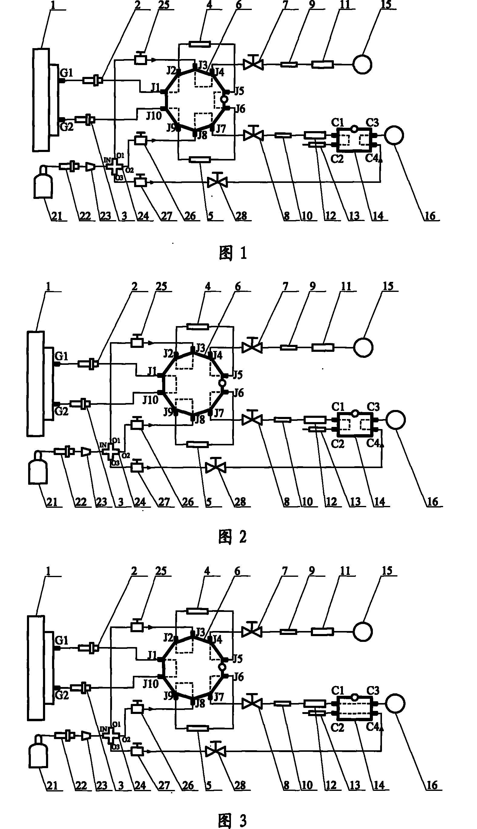 Self-adaptive monitoring method for gas dissolved in oil of traction transformer, and the device thereof