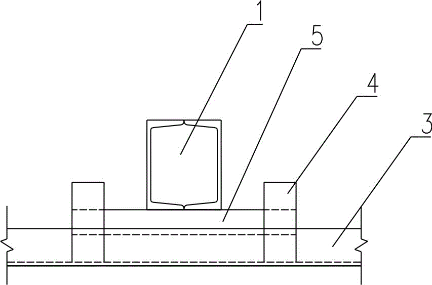 Hydraulic creeping formwork system for construction of small-size variable cross-section pier
