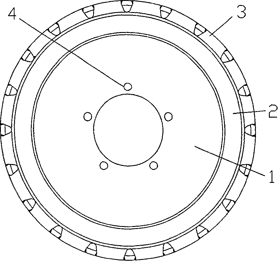 Polyurethane solid tyre and manufacturing method thereof