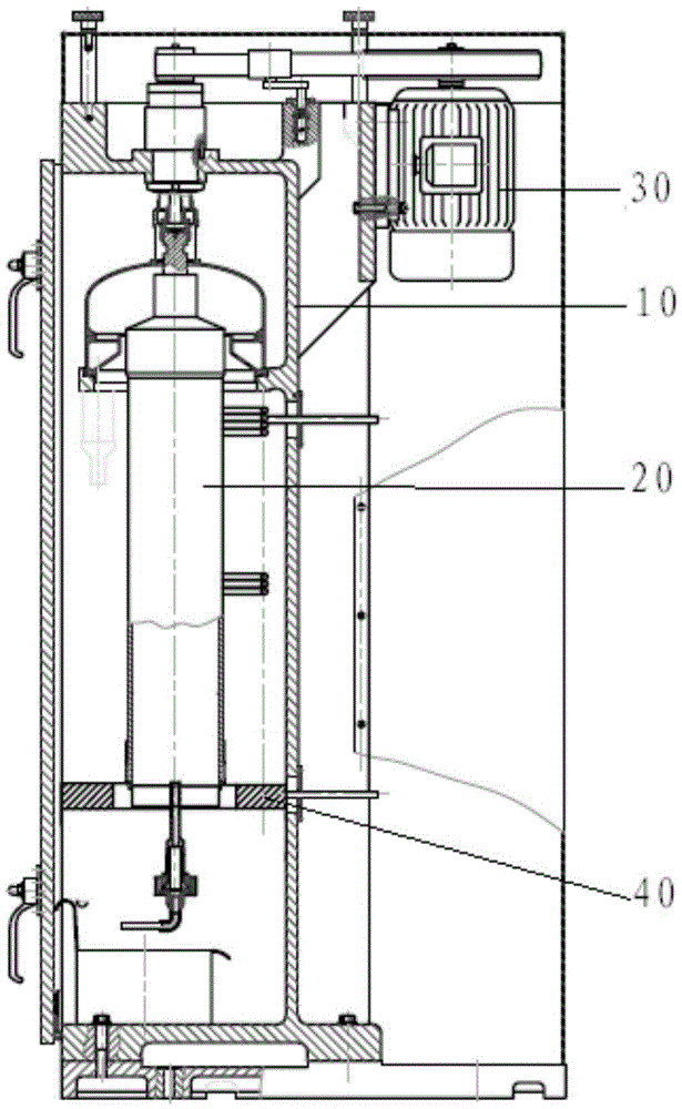 Tubular centrifuge and method thereof for keeping balance of rotating drum