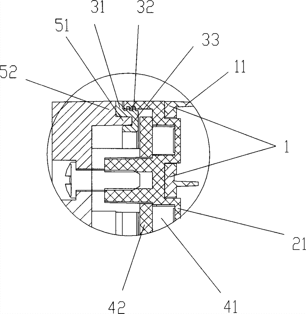 Adhesive filling-free waterproof structure of LED module