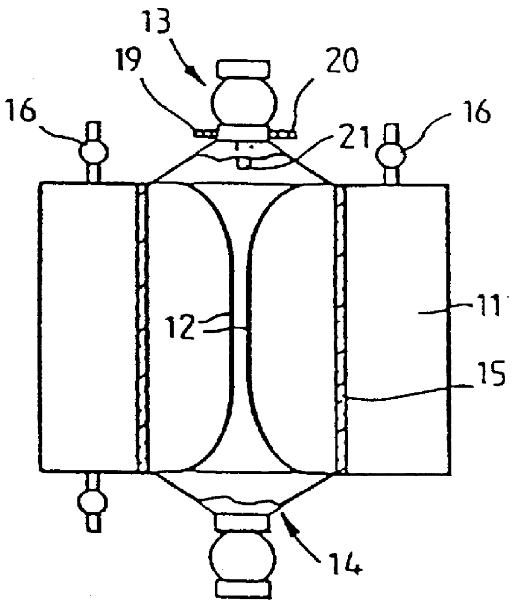 Method and apparatus for separating liquid mixtures using intermittent heating