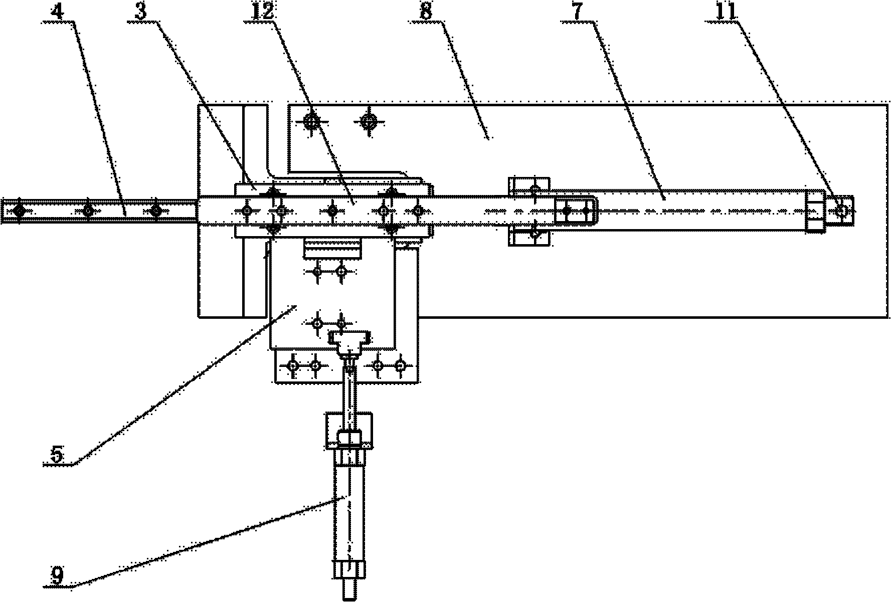 Automatic blowing mechanism on mold