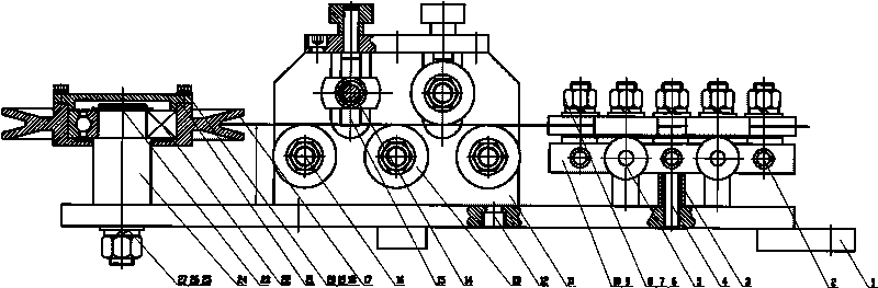 Straightening mechanism on wire drawing machine