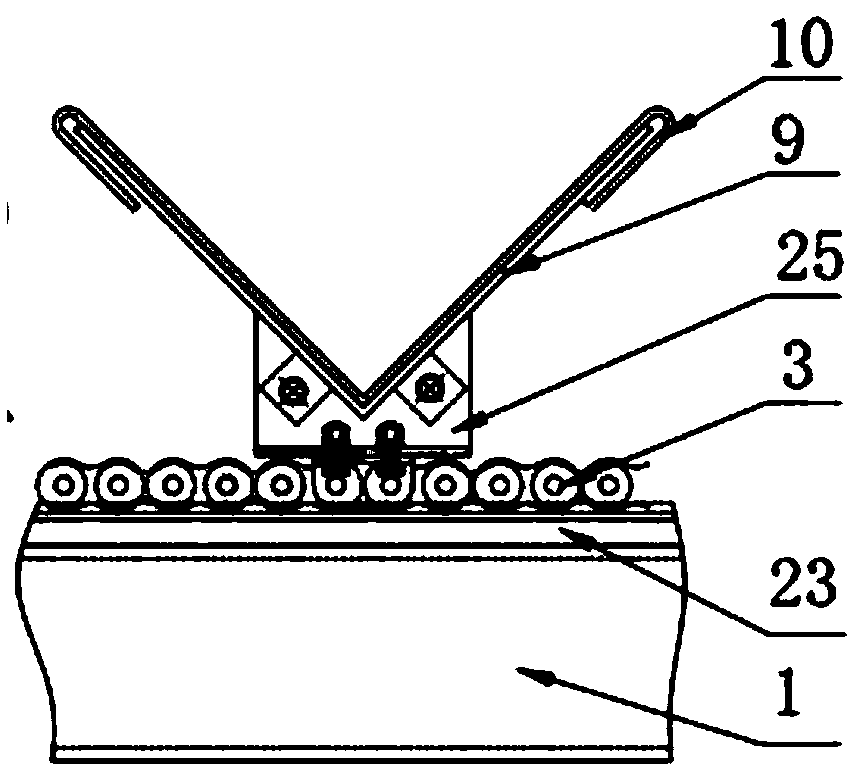 Flexible rubber-plastic foamed pipe fixed-length cutter and cutting method thereof