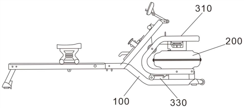Rowing machine with adjustable water tank angle