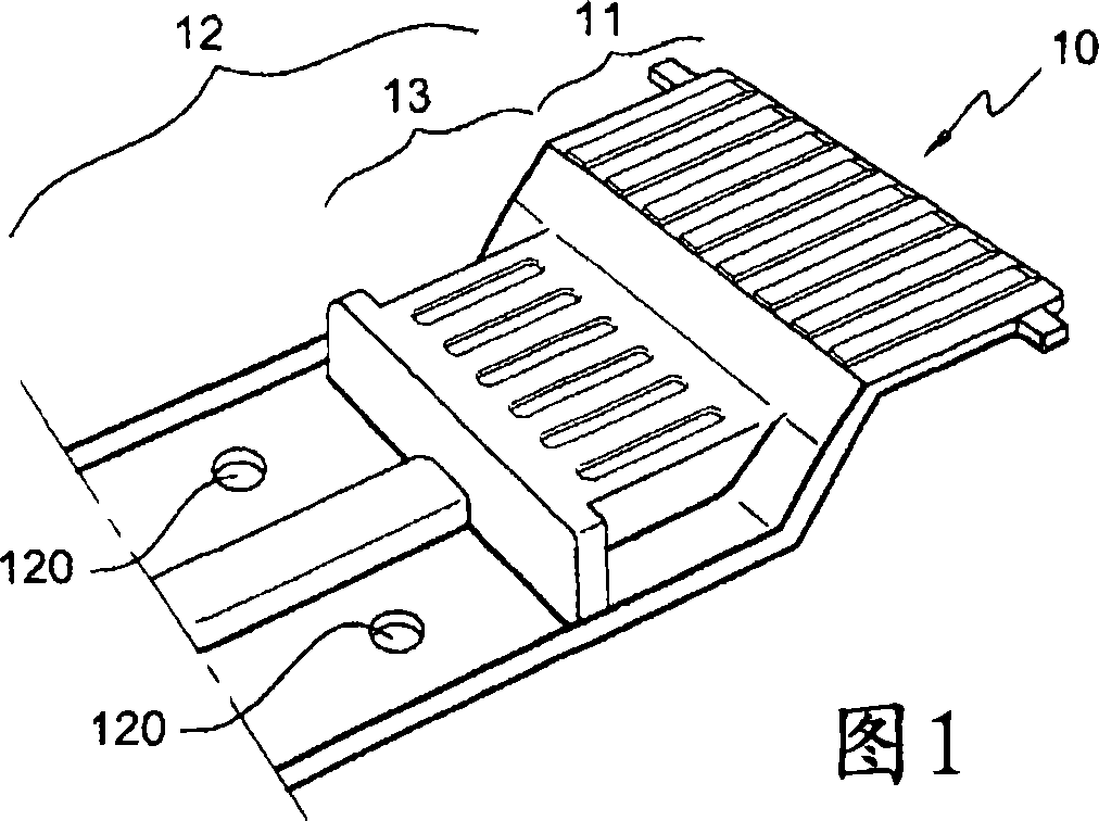 Motor vehicle with carrying goods baseboard structure
