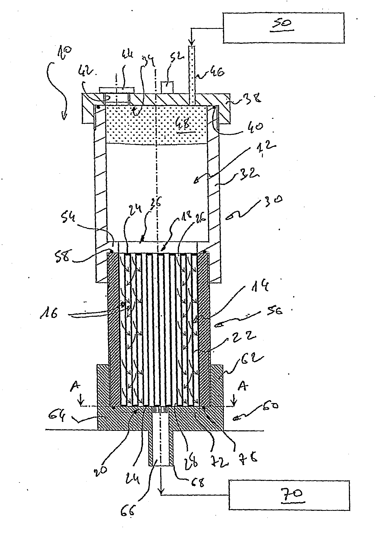 Method for impregnating a porous body by a suspension and installation for implementing same