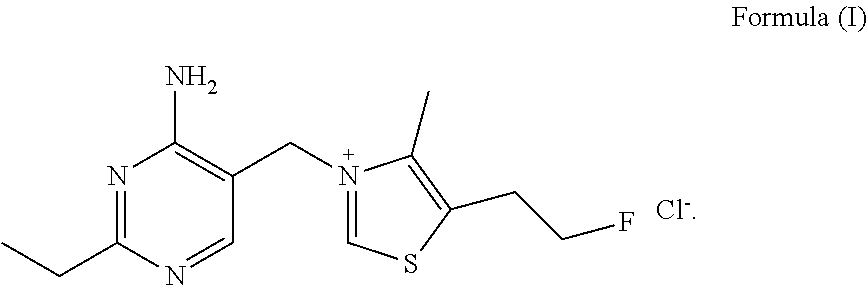 Fluoroethyl thiamine or salts thereof and application thereof in preparation of anticoccidial drugs
