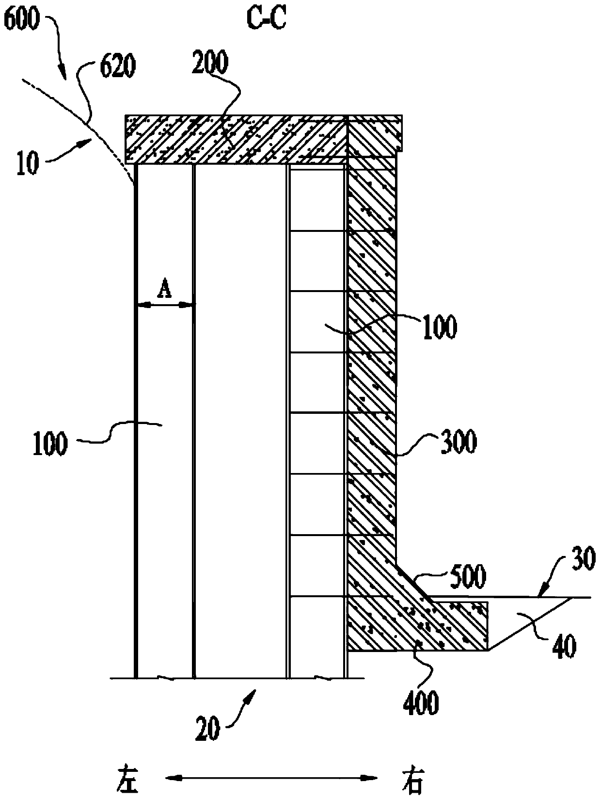 Slope retaining structure and construction method thereof