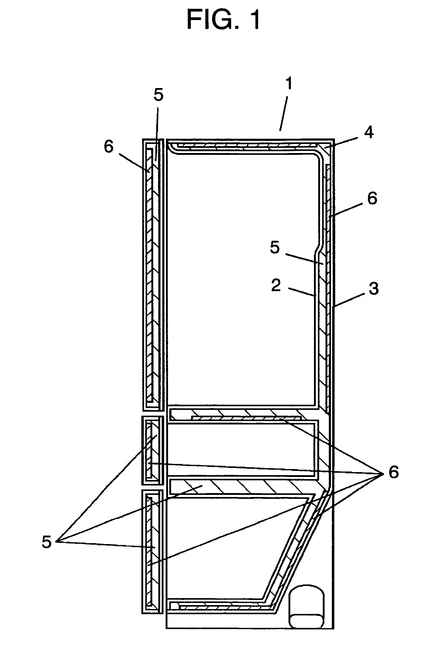 Insulated box body, refrigerator having the box body, and method of recycling materials for insulated box body