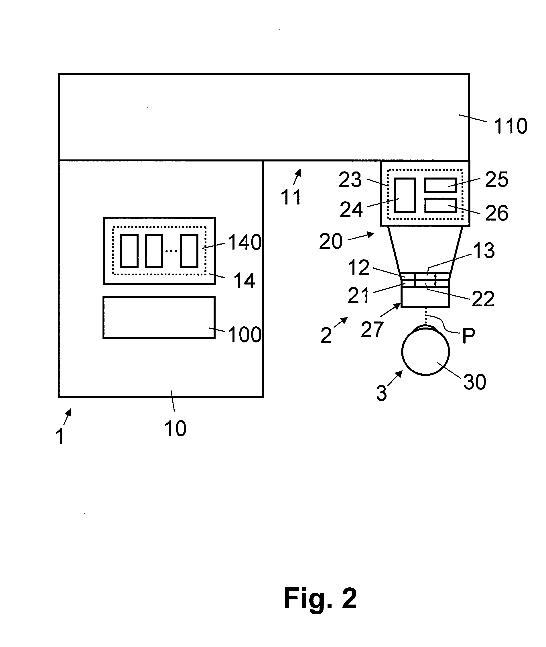 Apparatus for treating eye tissue with laser pulses