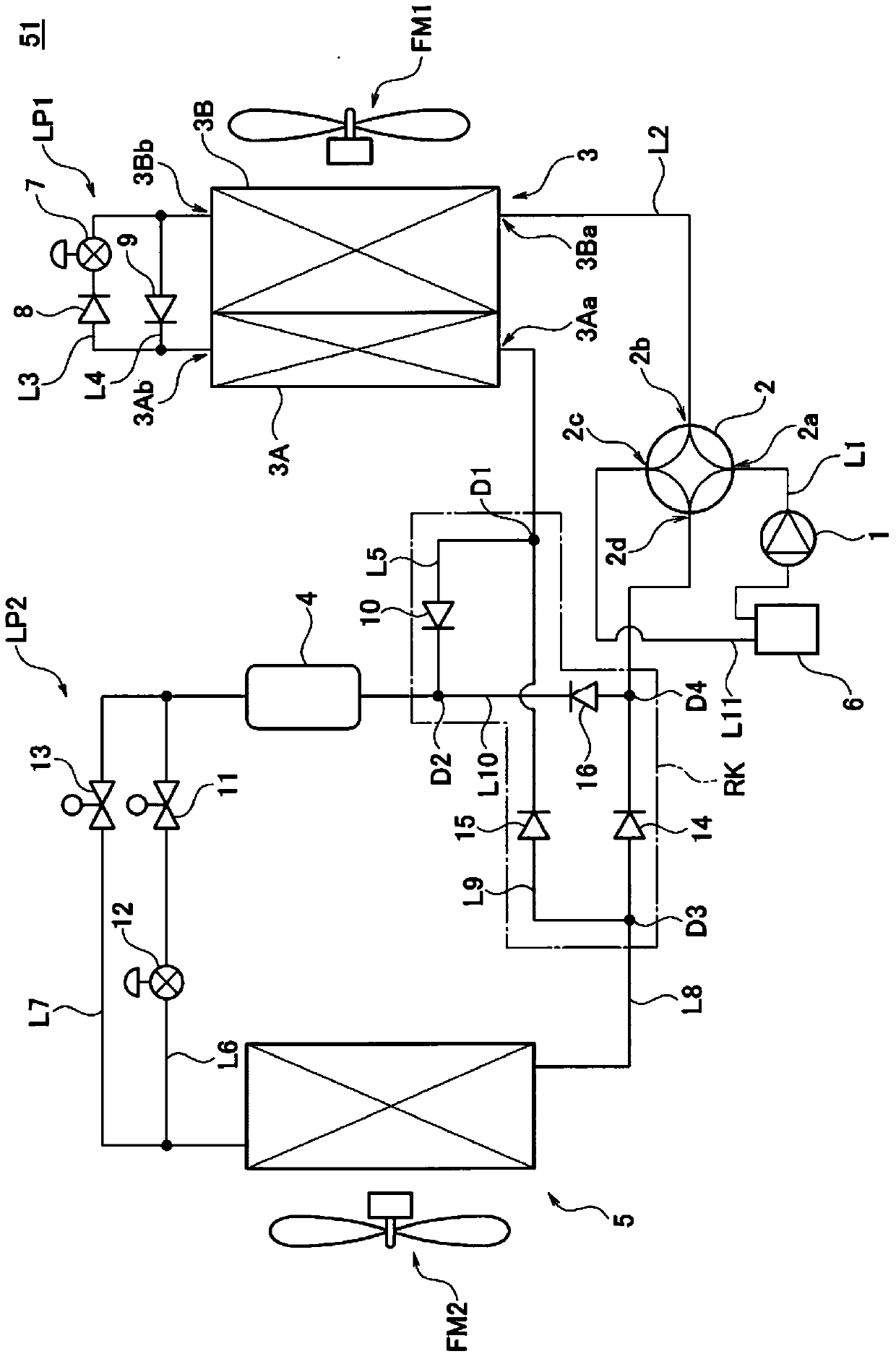 Refrigeration device and operation method of the refrigeration device