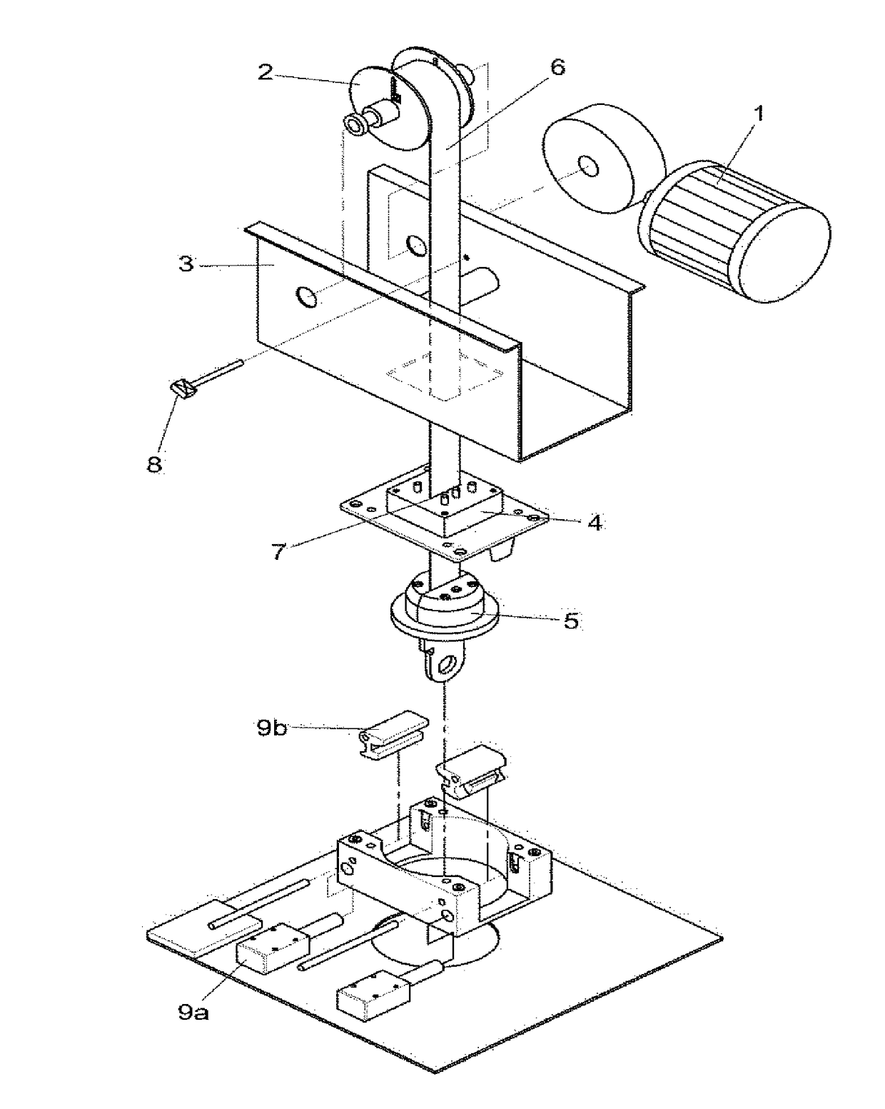 Auto-lift apparatus for CCTV camera maintenance