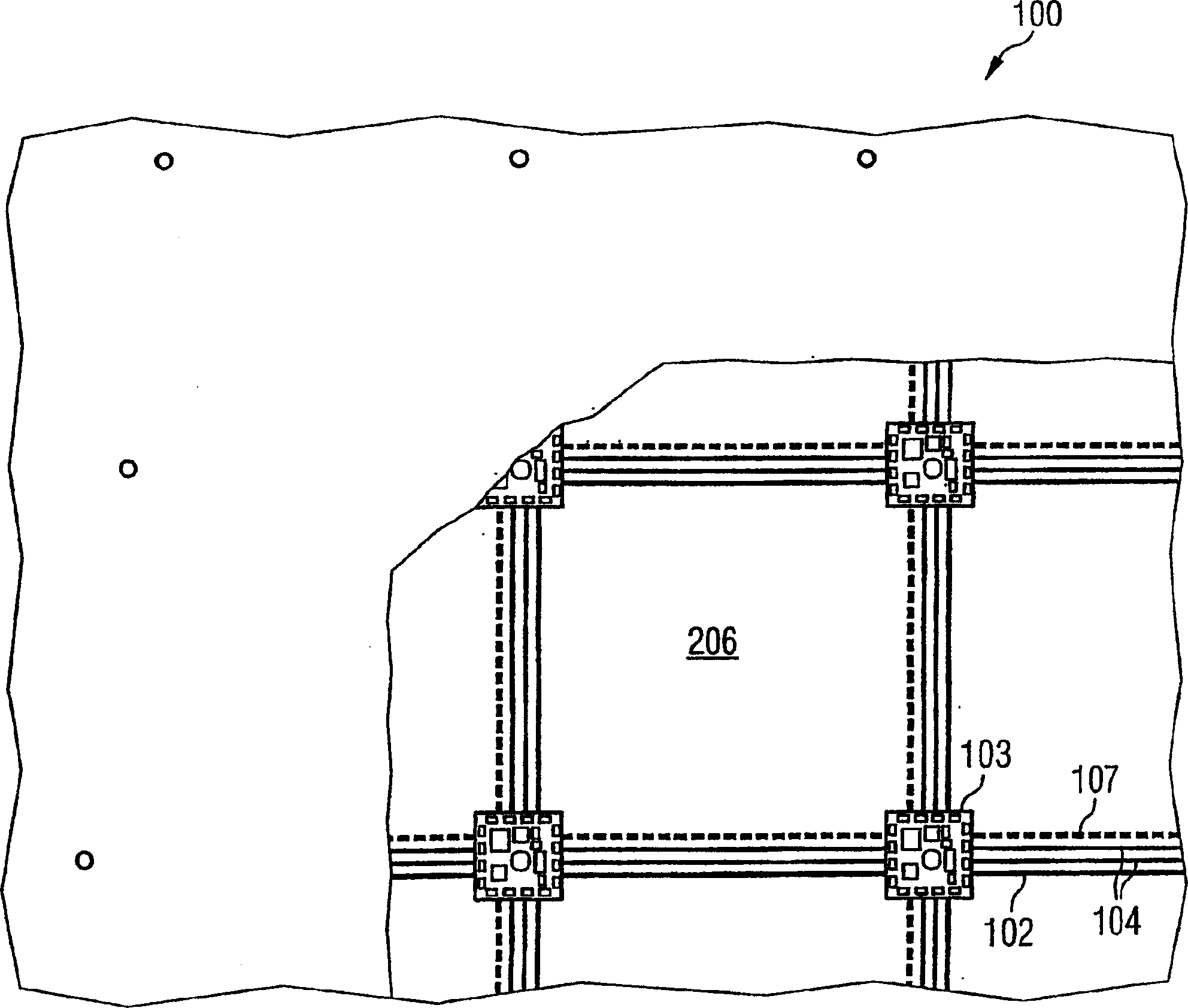 Textile fabric structure and method for determining the interspacing of microelectronic elements of the textile fabric structure