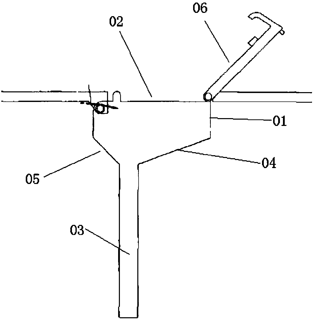 Water guiding funnel and ice making device