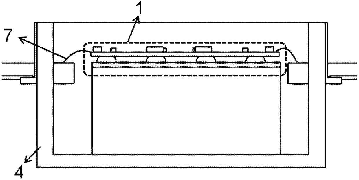 Detector integrated array structure and detector receiving module