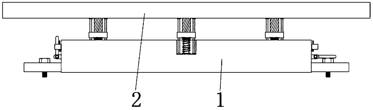 Mechanical base with functions of buffering and damping