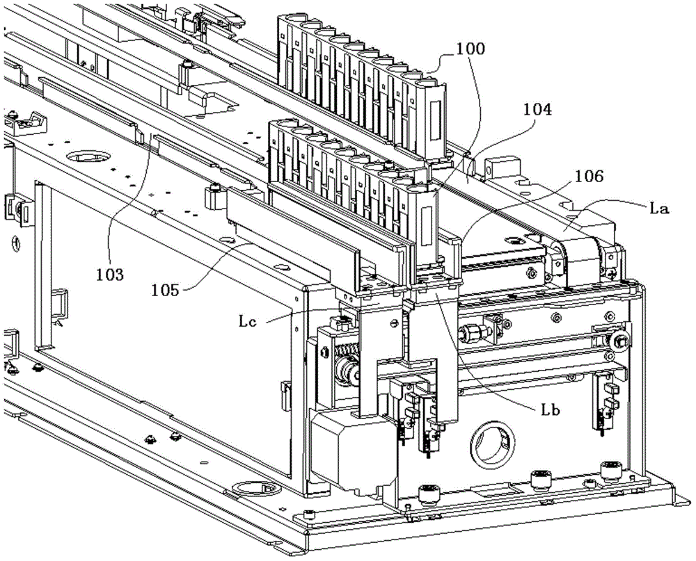 Conveying device and conveying method of sample container