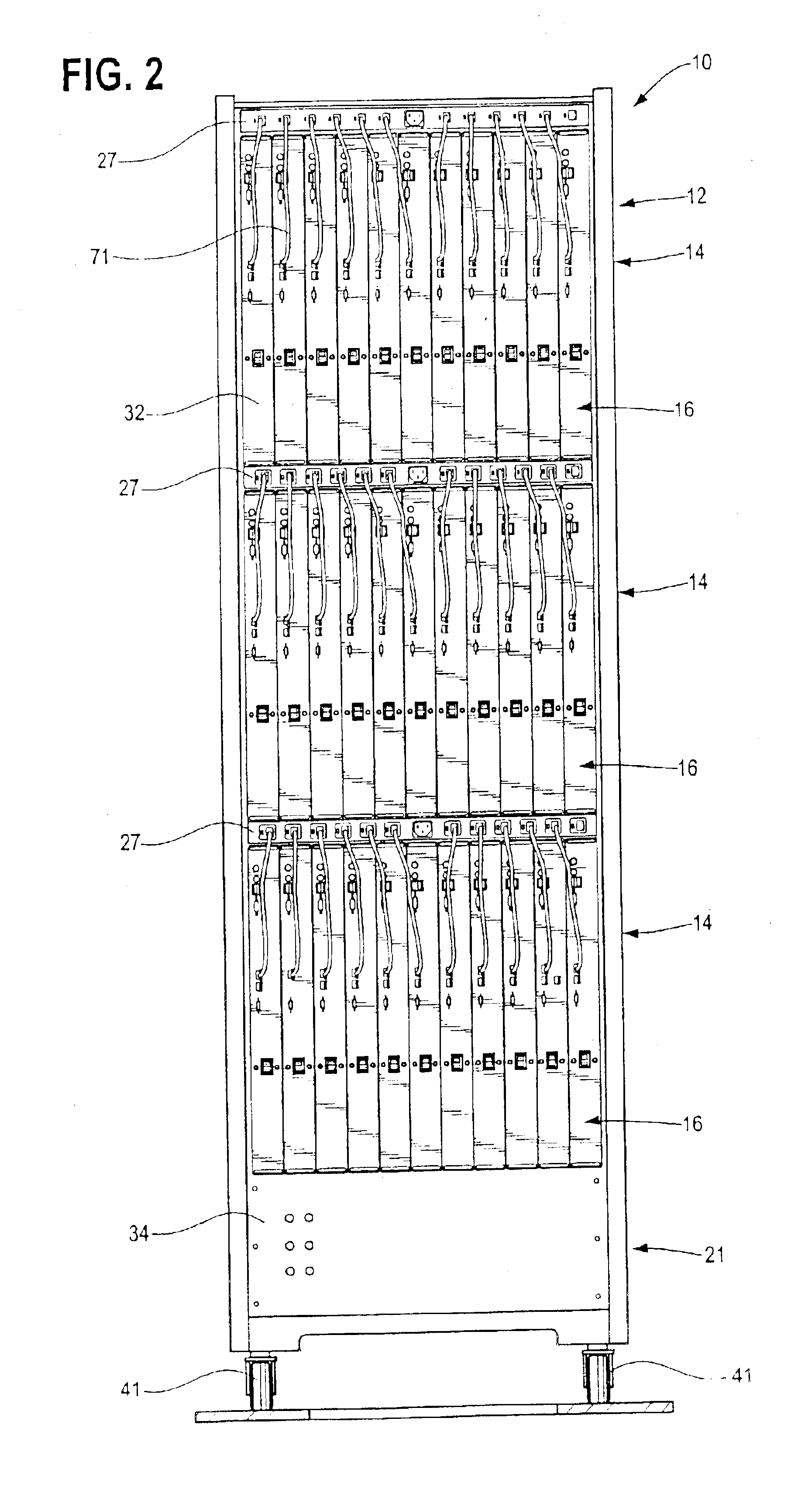 Rack mountable computer component power distribution unit and method