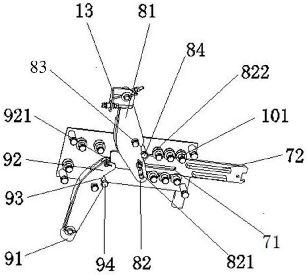 An automatic opening and closing grass box