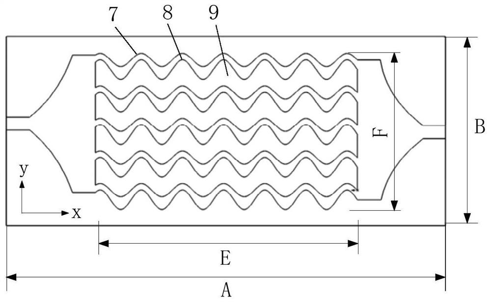 Ultra-low flow resistance microchannel liquid-cooled heat exchanger based on elastic turbulence and its manufacturing method