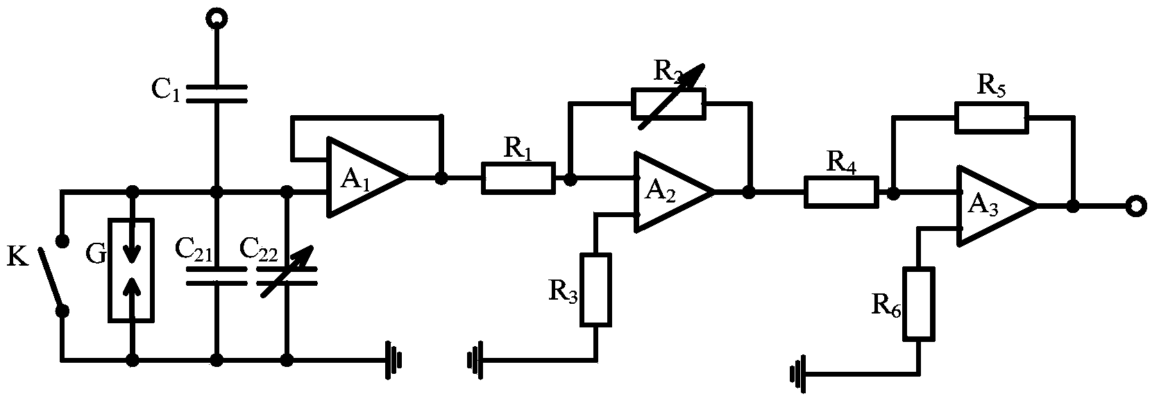 Standard voltage ratio device for online error correction for voltage transformer and operation method