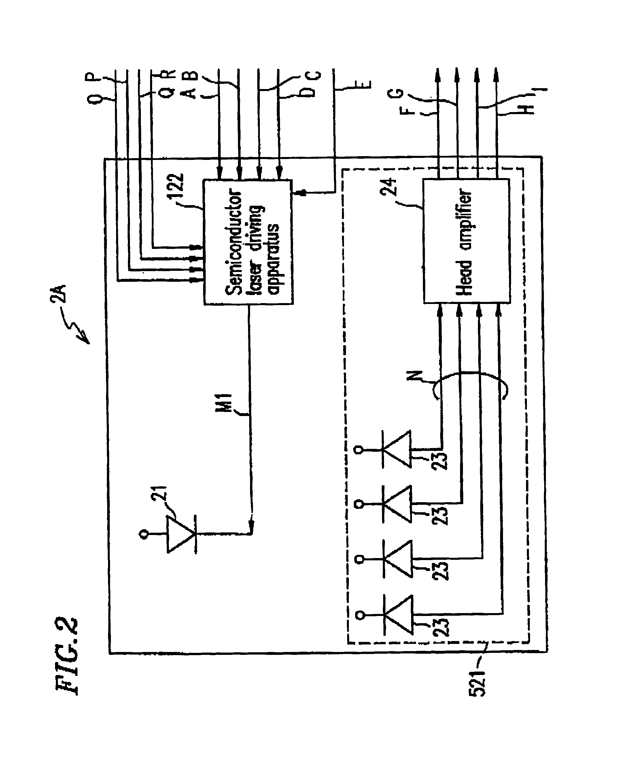 Semiconductor laser driving apparatus with filter to attenuate enhanced frequency component and optical disk apparatus including the same